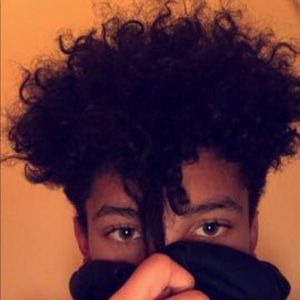 Meet your Posher, Riley